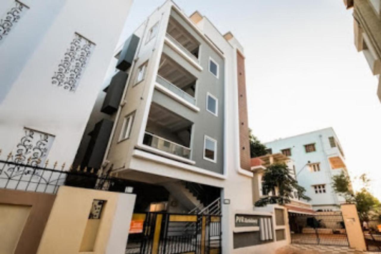 Feel Like Home -Guest House Near Tenneti Park Visakhapatnam Bagian luar foto